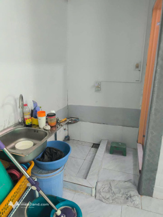Cần cho thuê lâu dài nhà ở phường 6, thành phố Bến Tre, diện tích 150m2, nhà mới có sân vườn, camera an ninh 24/24