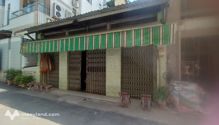 Bán rẻ nhà phố 7.6m x 10m Lý Chính Thắng, quận 3, Hồ Chí Minh