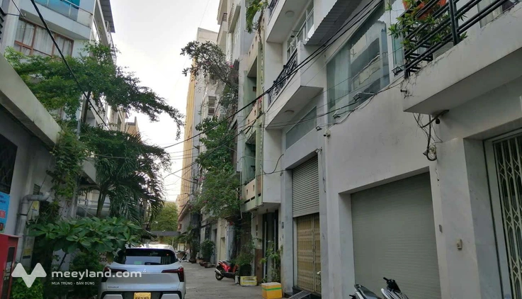 Nhà đẹp rẻ 4m x 22.5m 1 trệt, 3 lầu Sư Vạn Hạnh, quận 5