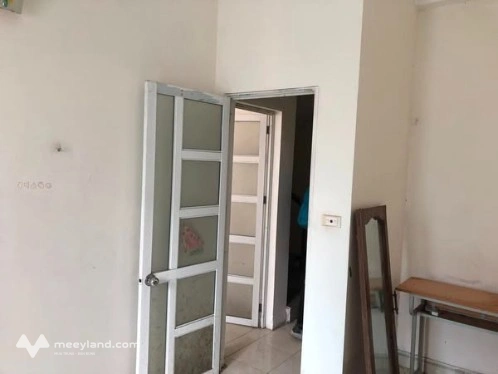 Cho thuê nhà ngõ Định Công, Hoàng Mai, diện tích 40m2 x 5 tầng, 4 phòng ngủ, giá 8 triệu/tháng