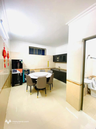 Bán nhà phố Văn Cao, Hải Phòng, 4 tầng, ngõ ô tô đỗ ngày đêm, giá 3.58 tỷ