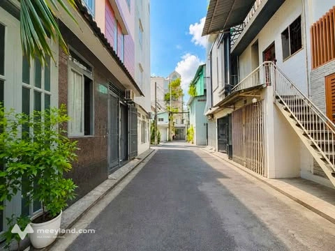 Hiếm nhà bán - Phan Đăng Lưu, Phú Nhuận - 5 tầng - 44m2 - ngang lớn 7,5m - hẻm nhựa ô tô - 8 căn hộ - 13,5 tỷ
