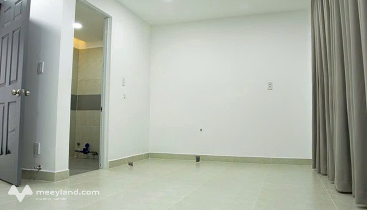 Bán nhà đẹp hẻm xe hơi Trần Bình Trọng, diện tích 4.5x12m, 5 lầu, hợp đồng thuê 30 triệu/tháng, gần Đại học Văn Lang