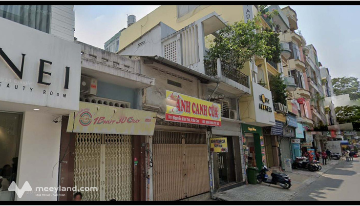 Top nhà vị trí đẹp 4m x 15m, Nguyễn Văn Thủ, quận 1, Hồ Chí Minh