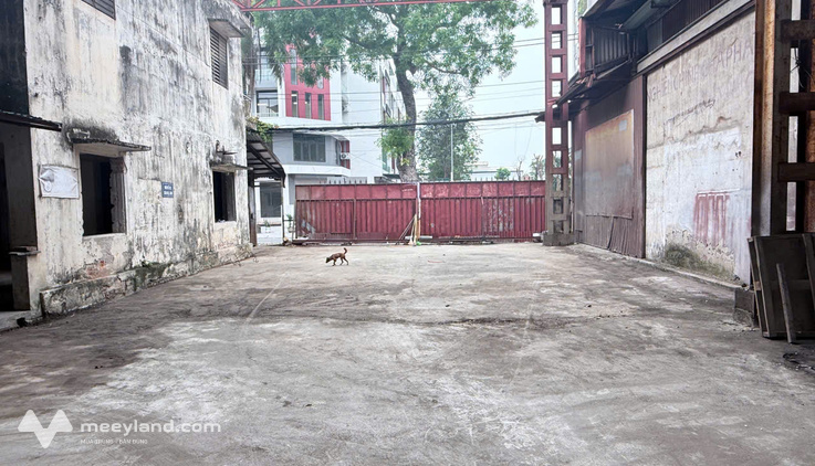Cho thuê 1300m2 kho xưởng chứa hàng, giao vận, chuyển phát tại Đức Giang, Long Biên, Hà Nội