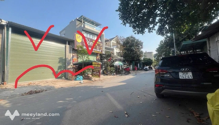Cho thuê kho, xưởng, mặt bằng kinh doanh 300m2 Cự Khối (Bát Tràng) Gia Lâm có nhà 2 tầng 6 phòng ngủ ở ngay