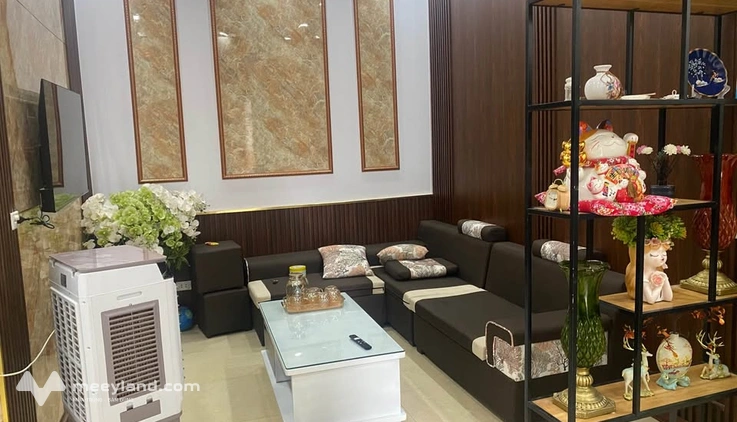 Nhà đẹp ngõ rộng Hoàng Ngân, Nam Định, cực yêu thương