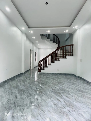 Nhà xinh Phú Xuân, thiết kế hiện đại, giá chỉ 1,8 tỷ