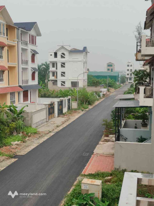 Siêu phẩm liền kề sát đại lộ 32, ô tô tránh, vỉa hè, ô chờ thang máy