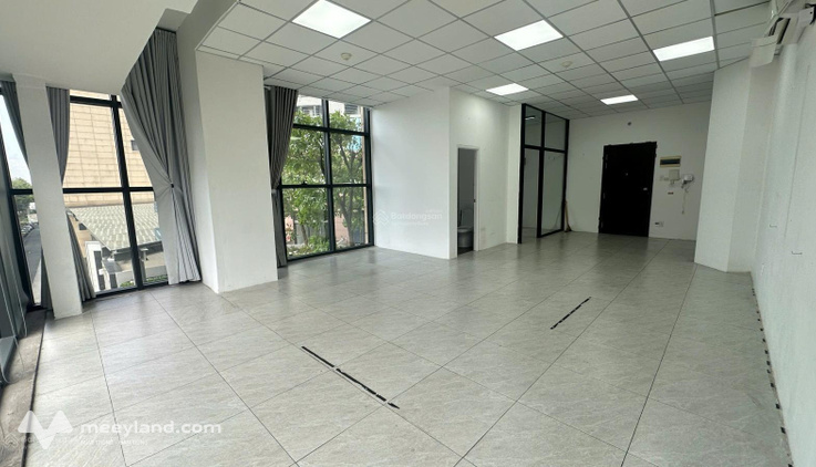 Cho thuê Officetel hàng hiếm, căn góc 62m2 The Sun Avenue - Trống sẵn vào làm việc ngay