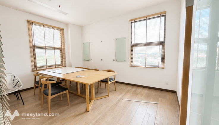 Mặt bằng văn phòng thuê 90m2 - Free PQL lên đến 9 tháng - KCN VSIP 1