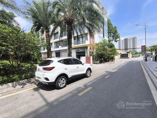 Bán nhà đẹp khu bình minh 93 đức giang 80m 5 tầng hoàn thiện siêu đẹp