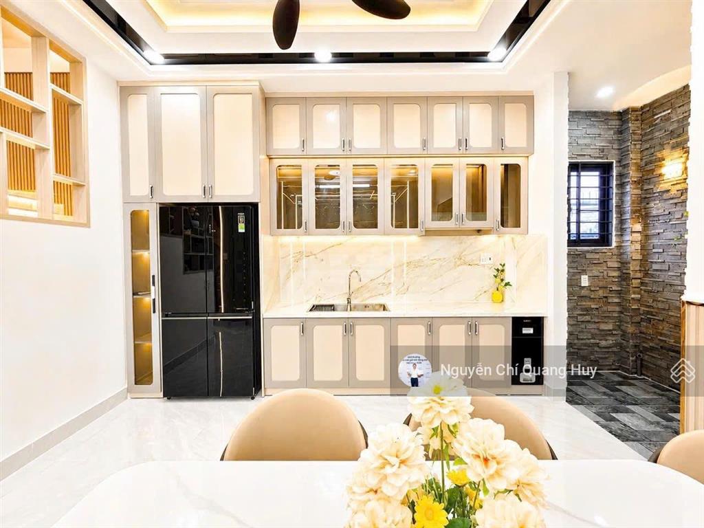 Nhà phố sang trọng vào ở ngay hẻm thông 6m 2581 huỳnh tấn phát 4m x 16m sổ hồng giá 5,75 tỷ