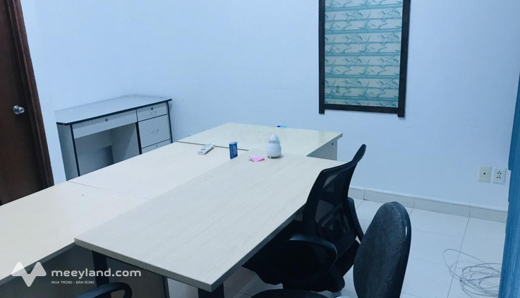 GẤP. Cho thuê văn phòng nhỏ Phú Mỹ Hưng, 30m2, giá 8tr/tháng