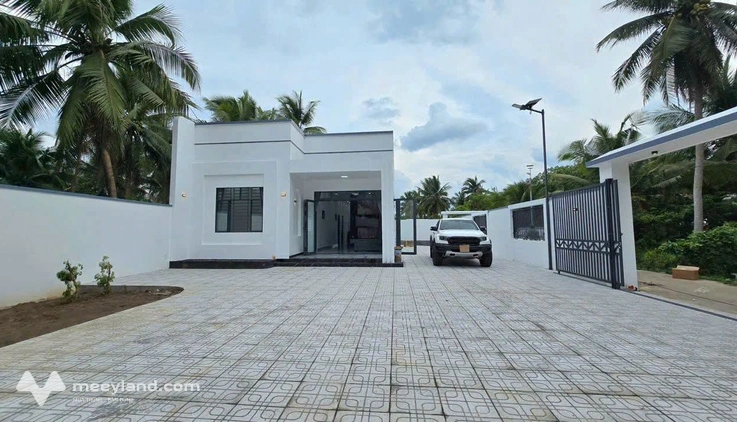 Siêu biệt thự sân vườn Bến Tre, 500m2, chỉ 2,19 tỷ, cách trung tâm 5 phút