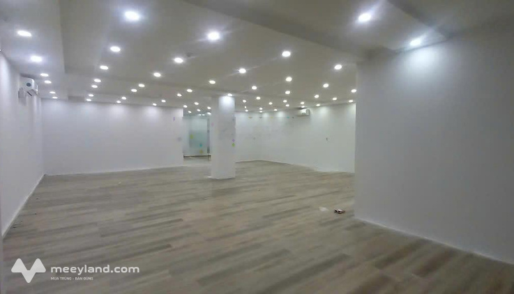 Văn phòng cho thuê mặt tiền đường Nguyễn Hữu Thọ - chỉ 250 k/m2/th bao VAT