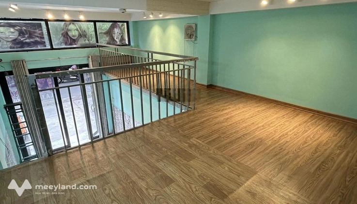 Cho thuê mặt bằng kinh doanh kết hợp ở lại. Gần TTTM Gigamall sầm uất, đường xe tải tránh nhau