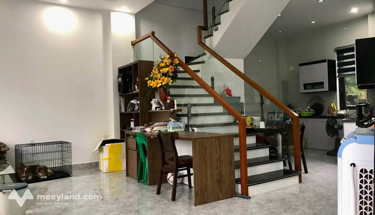 Chốt ngay căn nhà 3 tầng Hạ Lầm, Hạ Long, ô tô đỗ tận cửa, giá chỉ 2,05 tỷ