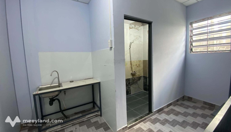 Chính chủ cho thuê phòng rộng 30m2, giá 2tr7 đường Tây Lân Bình Tân