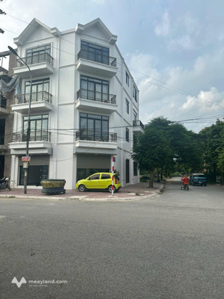 Cho thuê tầng 1 và tầng 2 phù hợp mở văn phòng, trung tâm dạy học