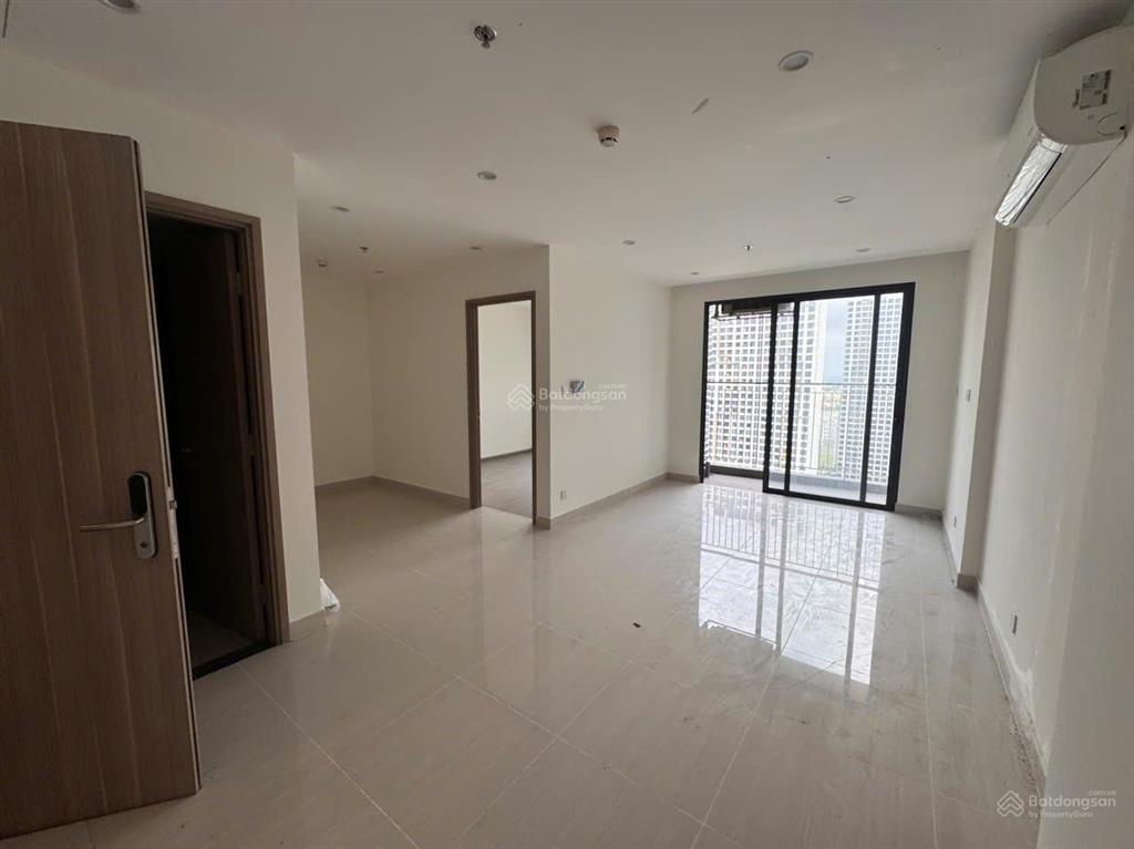 Giá chỉ 2,3 tỷ bán gấp căn hộ 1pn + the origami vinhomes grand park