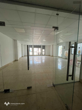 Cho thuê văn phòng Mễ Trì Thượng, diện tích 100m2/tầng, sàn thông
