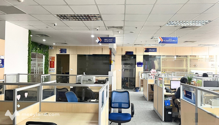 520m2 cắt nhỏ từ 100m2 giá 260k/m2/th setup nội thất Hòa Bình Green City 505 Minh Khai