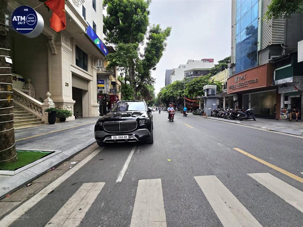 Mặt phố triệu việt vương mặt tiền 7.5m 23 tỷ lô góc sdcc riêng biệt