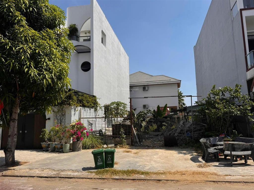 Продаётся участок, 117 м², Ngũ Hành Sơn