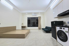 Cho thuê CCMN 30m2 hiện đại, view hồ cực thoáng, thang máy, ô tô đỗ cửa, full đồ ở luôn