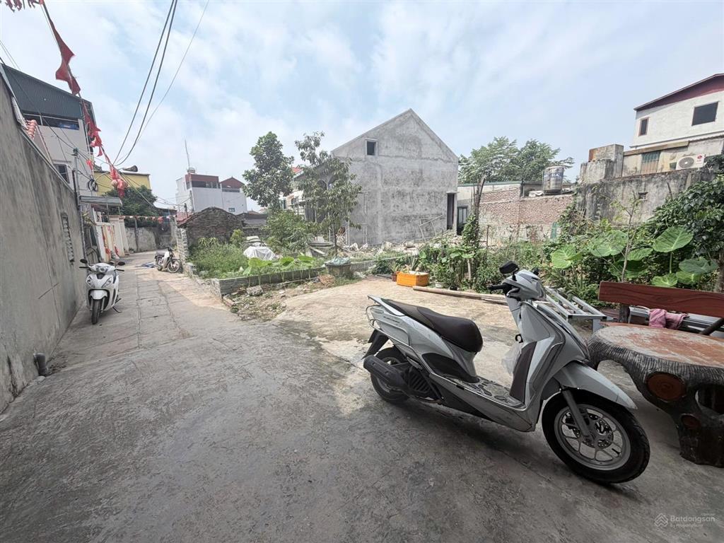 Đất xâm động hồng vân, hà nội. dt 54m mt 4m giá 3,55 tỷ