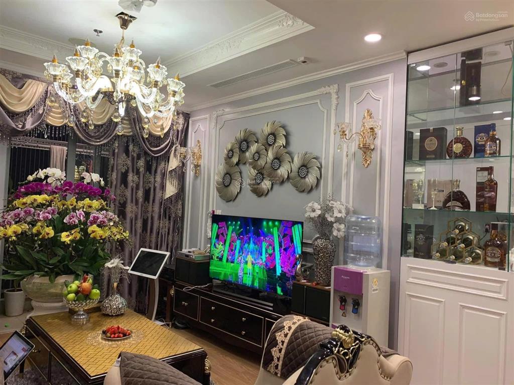 Chính chủ làm ăn có lộc gửi bán căn 4pn lô góc hướng đông nam, view thoáng, full nội thất