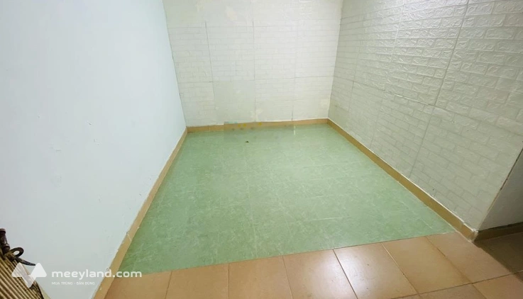 Chính chủ cho thuê phòng. ĐC: 27/71 Điện Biên Phủ (ngay cầu Điện Biên Phủ). 2,5 triệu/tháng