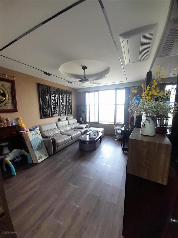 Chính chủ cần bán căn duplex 2 tầng 143m2 tòa mễ trì plaza chung cư vov mễ trì,đường lương thế vinh