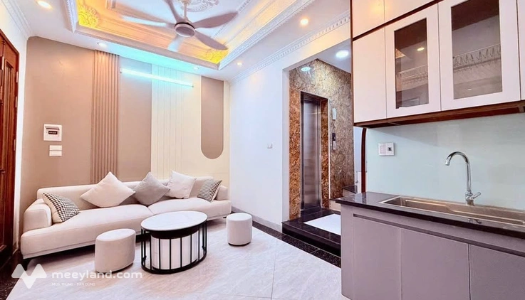 Nhà Xuân Đỉnh có thang máy, xây mới tinh chỉ 8 tỷ