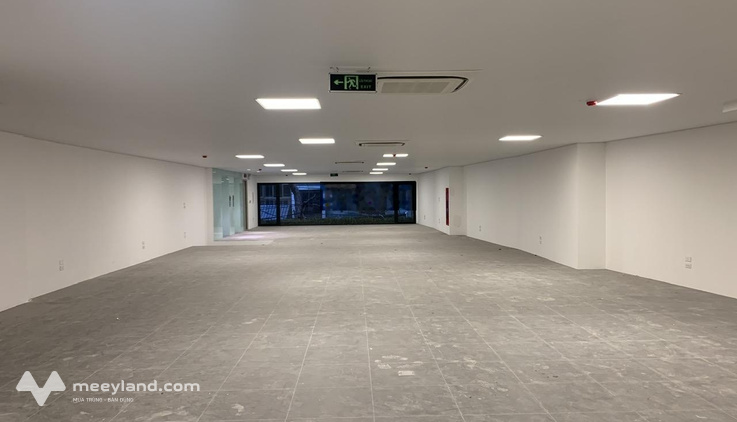 Cho thuê văn phòng phố Hoàng Hoa Thám, Tây Hồ, Hà Nội, DTSD 150m2, thông sàn, giá 30tr/tháng
