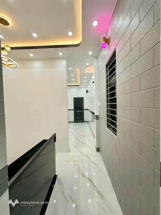 Chốt ngay nhà lầu mới mặt tiền Huỳnh Phan Hộ, Sóc Trăng cực xinh