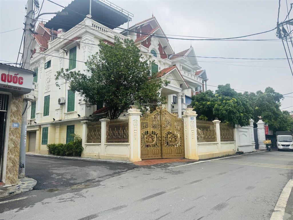 Cơ hội hiếm có sở hữu tòa nhà lô góc 7 tầng 96m mặt tiền khủng giá cực tốt ngõ thông ô tô.