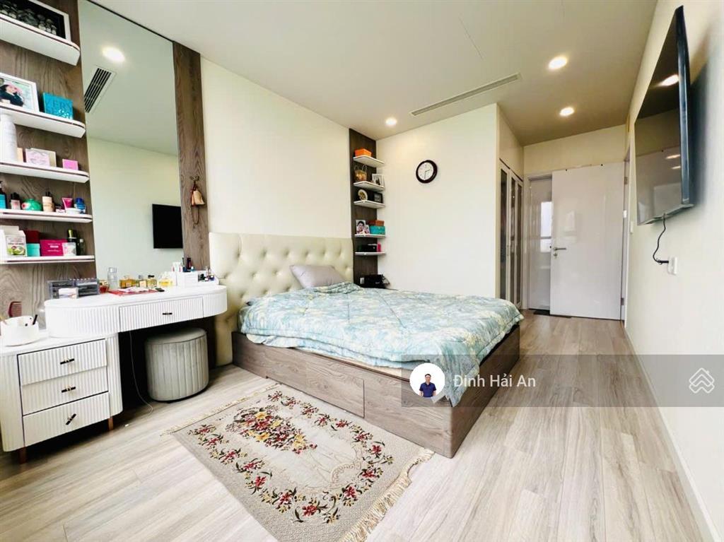 Duy 1 căn 3.9 tỷ căn hộ 2pn 2wc núi trúc square giảng võ ba đình