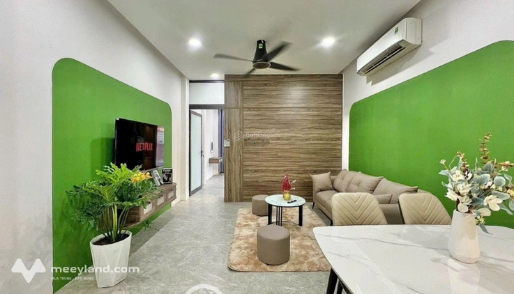 Phòng cho thuê tách bếp, đẹp, an ninh ngay gần ngã 7 Lý Thái Tổ Quận 3 thuận tiện di chuyển