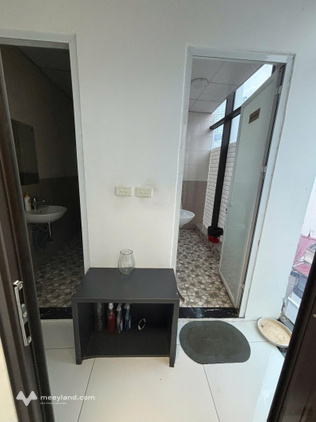 Cho thuê sàn văn phòng tại Chung cư Hoàng Ngân Plaza, 125 Hoàng Ngân, Cầu Giấy, Hà Nội DT 173m2
