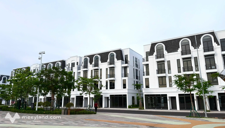 Chỉ 4,5 tỷ nhận nhà 4 tầng gần trung tâm hành chính mới Hải Phòng, ngay tại trung tâm Thị trấn Núi Đèo