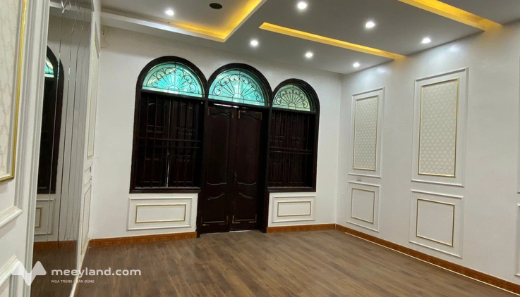 Cho thuê nhà mặt phố Bà Triệu, Liên Bảo, Vĩnh Yên, Vĩnh Phúc, giá chỉ 15 triệu/tháng