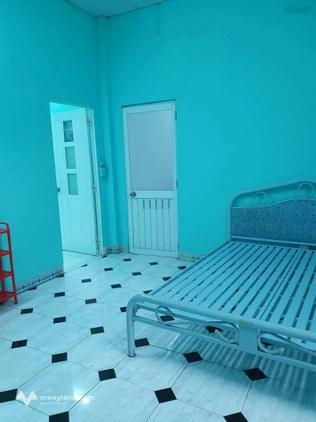 Cho thuê 1 lầu ở nhà hẻm 1942 Huỳnh Tấn Phát, 3,6 triệu, 65 m2, giá cực chất