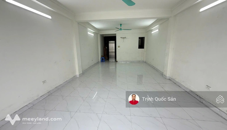 Cho thuê tầng 5, Nhà mặt phố Chùa Bụt Mọc, Phú Diễn, Làm Văn Phòng, 50m², thông sàn, O971.342.965