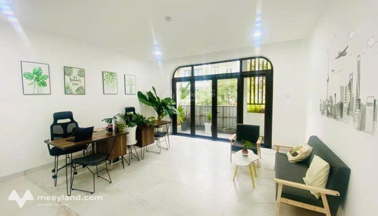 Cho thuê văn phòng tại Khu đô thị Him Lam Kênh Tẻ, giá ưu đãi 28 triệu, 140m2, view đẹp