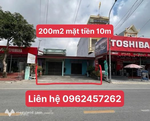 Chốt ngay nhà mặt đường kinh doanh cực đỉnh tại Bắc Giang