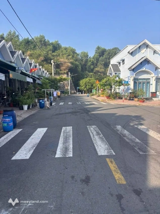 Chào mừng bạn đến với căn nhà cấp 4 mái thái xinh xắn tọa lạc tại khu đô thị Mỹ Phước 2