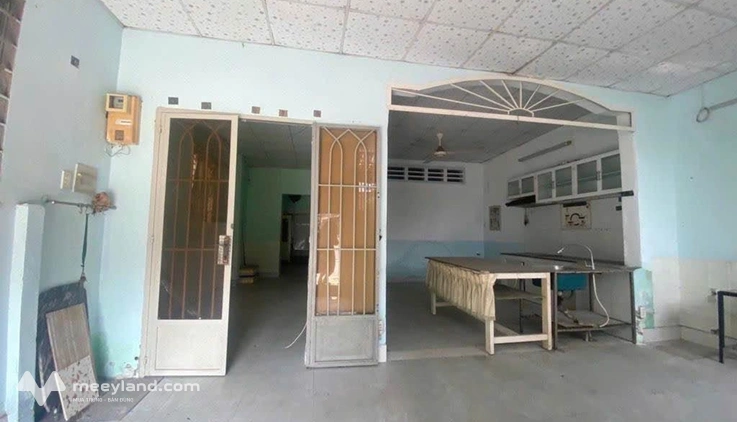 Bán gấp nhà lô góc 1 Lê Thị Riêng 108m2 hẻm 6m, giá 4.2 tỷ
