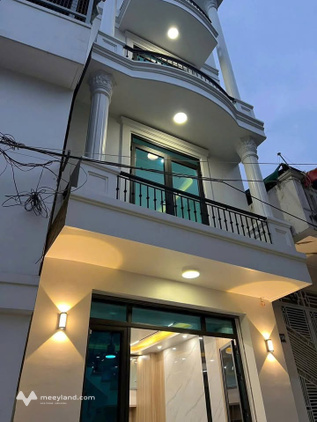 Tuyệt tác bốn tầng vươn mình đón nắng, tọa lạc trung tâm Kiến An
